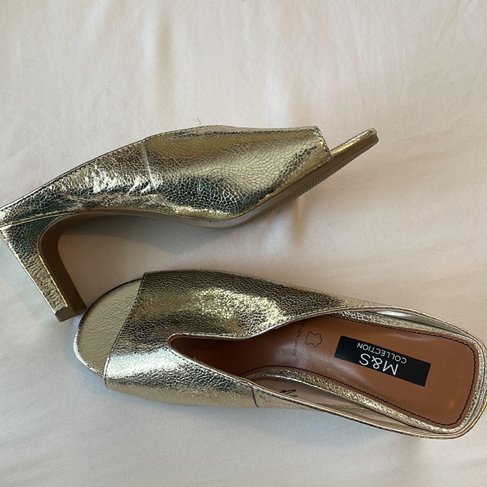 Heels - Picture 4 of 7